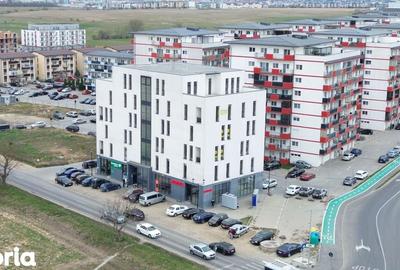 Spațiu comercial, de 210 mp, în Central