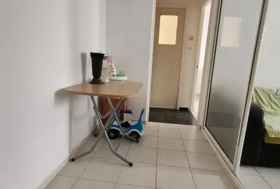 Apartament cu 2 camere decomandat, mobilat în Vitan - 4