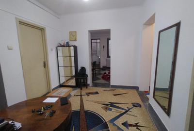 TOMIS MALL APARTAMENT CU 3 CAMERE ST 77 MP PRET 155000 EURO - 4