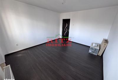 Apartament cu 4 camere decomandat în Crișan - 5