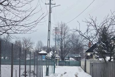 Teren de 325 mp, în Dobreni - 2