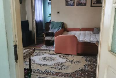 Casă cu 4 camere cu Teren 2200 Mp în Central - 6