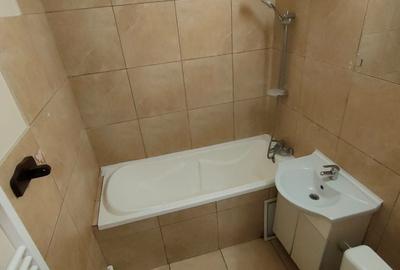 Apartament cu 2 camere decomandat în Năvodari Tabără - 1