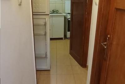 2 camere + receptie parter cladire interbelica Pache P-Plantelor - 11