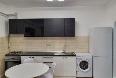 Apartament cu 2 camere decomandat în Cetate - 3
