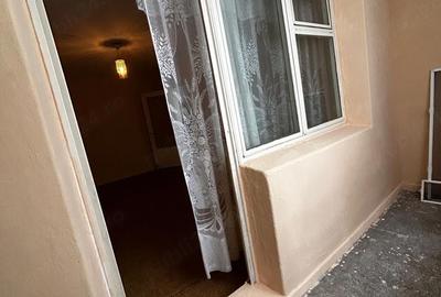 Garsonieră decomandată în Rahova
