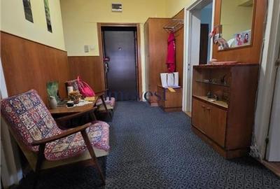 Apartament cu 3 camere decomandat în Central - 6