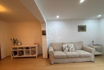 PIATA DOMENII/ CASA- 3 CAMERE VESELE/ GRADINA/COMISION 0% - 3