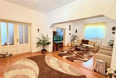 Vand casa cu 5 camere si teren 1040 mp in Toaca - 6