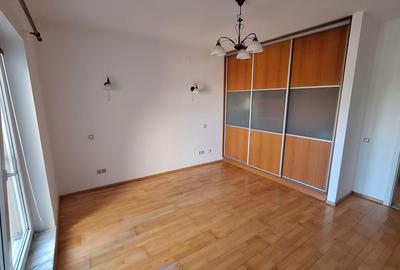 Apartament cu 2 camere decomandat în Subcetate - 5