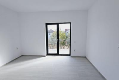 VILA INDIVIDUALA 4 CAMERE+MANSARDA 47m,2 km de metrou,incalzire pardoseala, - 1