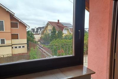 Casa insiruita, 2 dormitoare, garaj, Sanmartin. 120 000 E. Comision 0. - 14