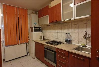 Apartament 3 Camere 80mp Tudor Etaj Intermediar zona Corina - 6