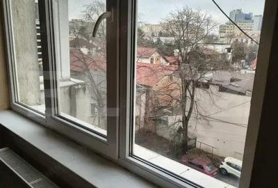 Apartament cu 2 camere semidecomandat în Cantacuzino - 2