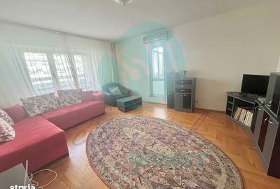 Apartament cu 4 camere în Victoriei