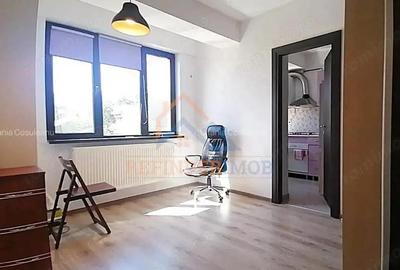 Garsoniera lux zona Eroii Revolutiei