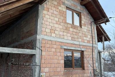 Casă cu Teren 1000 Mp în Râușor - 5
