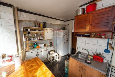 Apartament semidecomandat cu 3 camere de vanzare Titan Potcoava - 12