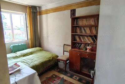 Apartament 3 camere decomandat 51mp Ro?iorii de Vede - 4