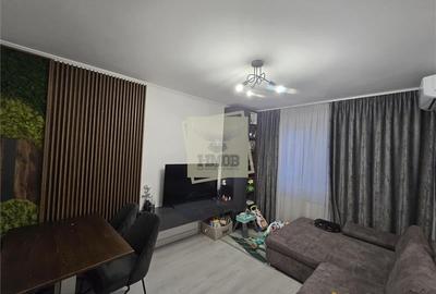 Apartament cu 3 camere decomandat, mobilat în Turnișor