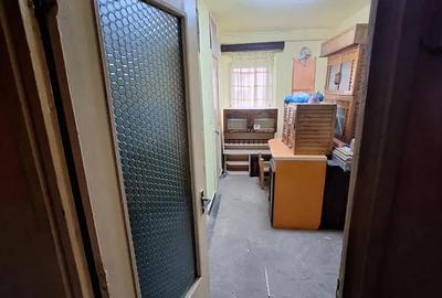 Apartament cu 3 camere decomandat în Aninoasa - 5