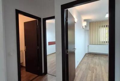 Apartament cu 5 camere decomandat în 1 Mai - 11