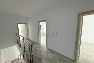Duplex cu 5 camere cu Canalizare în Moșnița Nouă - 5