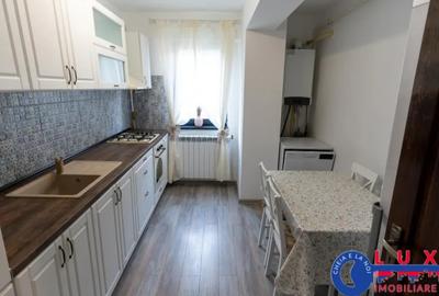 Apartament cu 2 camere decomandat în Pelican - 3