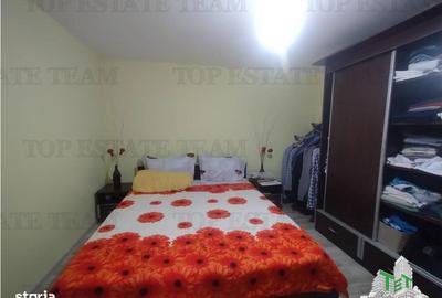 Casă cu 4 camere cu Teren 704 Mp în Central - 7