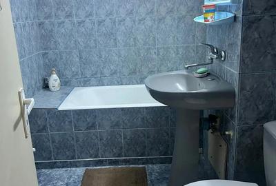 3 decomandate CRAIOVITA-Olimp,etaj 4,centrala. - 3