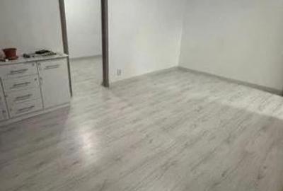 Apartament cu 3 camere nedecomandat în Central - 3
