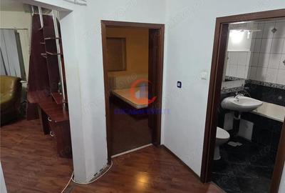 Apartament cu 2 camere decomandat în Soarelui - 6