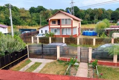 Casa individuala 4 camere, 130 mp, zona Valea Calugareasca, Darvari - 1