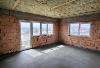 Casa p + 1 + pod intre Sînpetru si Bod - 9