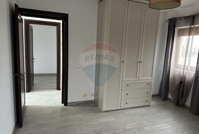 Casă cu 4 camere cu Teren 622 Mp în Girov - 10