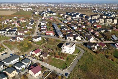 Teren Construcții intravilan de 600 mp, în Cug