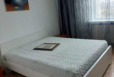 Apartament cu 3 camere decomandat în Calea Severinului - 3