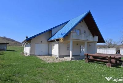 Casă cu 5 camere cu Canalizare în Arghira - 10