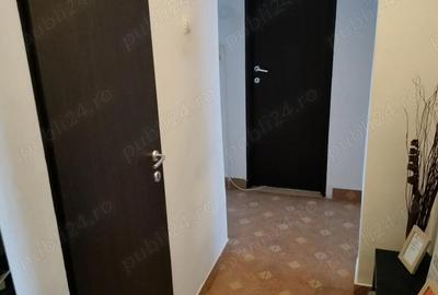 Apartament cu 3 camere decomandat în Unirii Sud