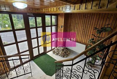 Spațiu comercial, de 324 mp, în Cumpătu