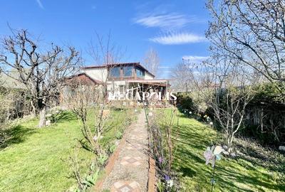 Casă individuală cu 5 camere cu Canalizare în Stupini - 2