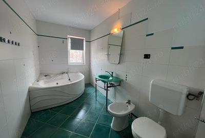 Casă cu 6 camere cu Teren 500 Mp în Intim - 11