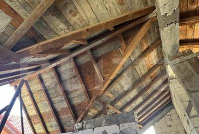 Casa la rosu P+M, Cernele (capatul lui 2), 420 mp teren, 149 - 6