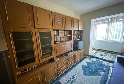 Apartament cu 3 camere decomandat în Central - 2