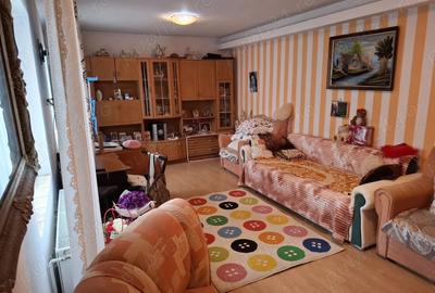 Casa curte de vanzare Sos Salaj - 2