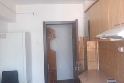Apartament cu 2 camere decomandat în Central - 8