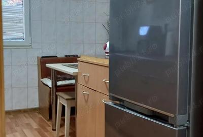 Apartament cu 3 camere decomandat în Drumul Taberei - 4