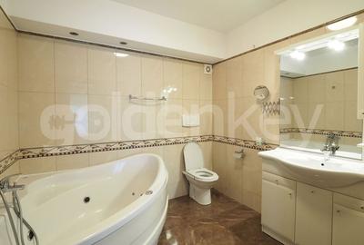 Vila cocheta in cartier rezidential cu piscina comuna, garaj - 12