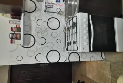 Garsonieră decomandată în Micro 14 - 9