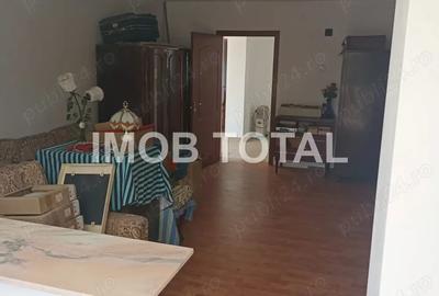 Casă cu 6 camere în Central - 1